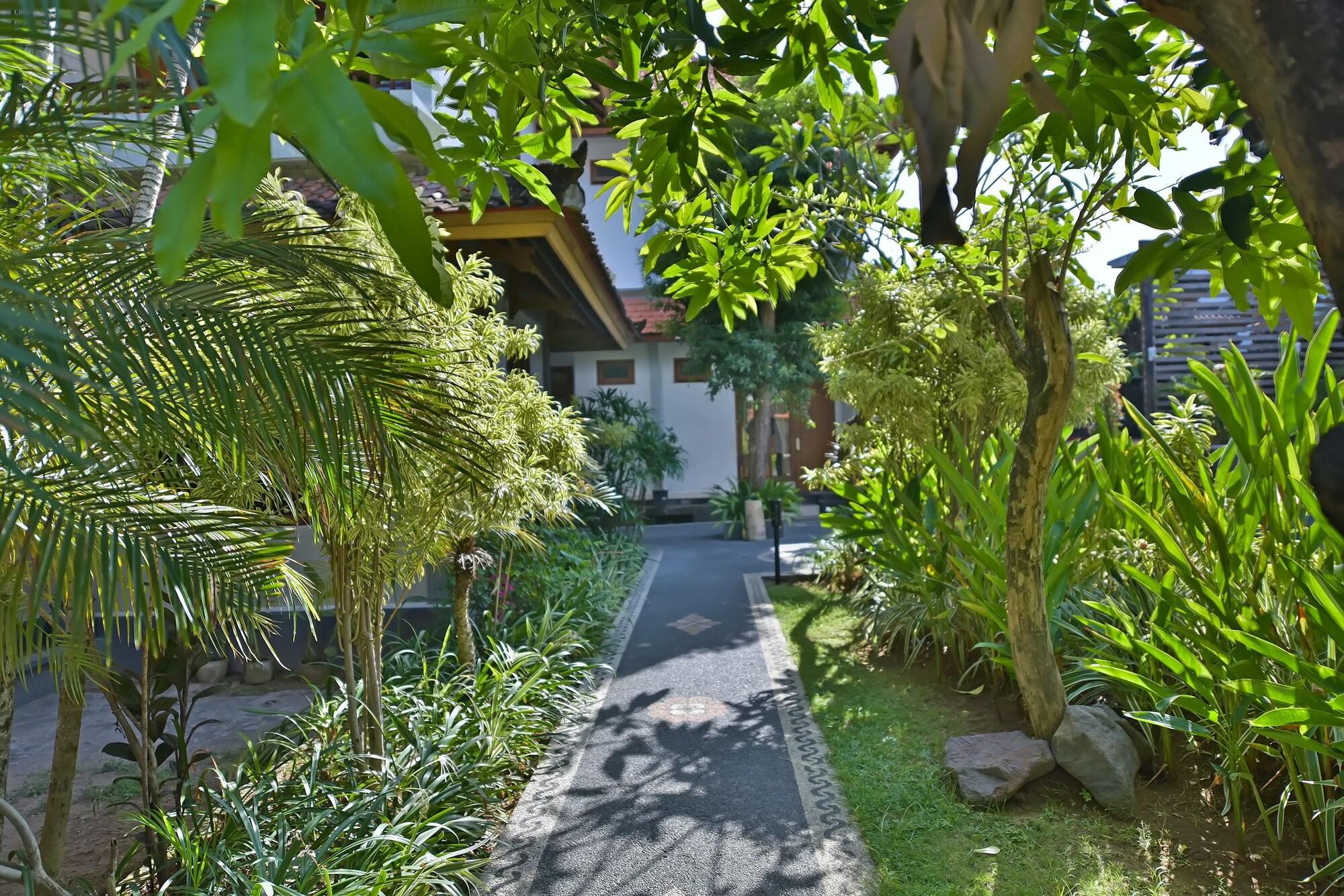 Sandat Hotel Legian Dış mekan fotoğraf